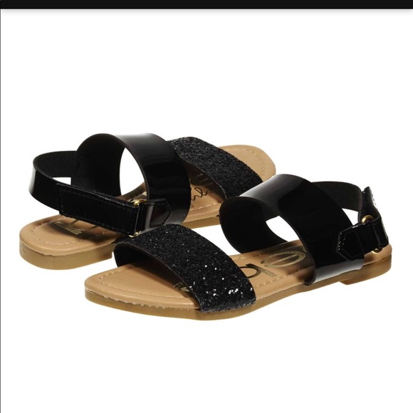 Bebe Sandals w/ Chunky Glitter Strap 3 Girls - Picture 2 of 8